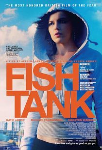 فیلم Fish Tank 2009 1 MV5BMTc1NTk4MzkxOF5BMl5BanBnXkFtZTcwNDkxMDAxMw@@. V1 SX500