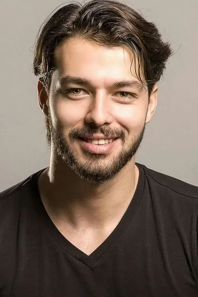 Nurhan Özenen