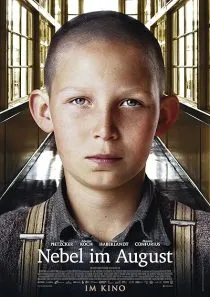 فیلم Fog in August 2016 1 MV5BNjVmMTIzNjEtYjM2My00NDM5LThjZTYtNjI3NDlmMmRkZGEyXkEyXkFqcGc@. SY600 SX400