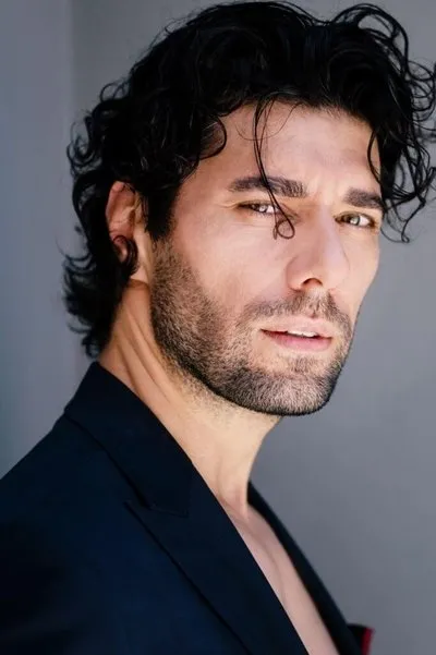 Serhat Paril