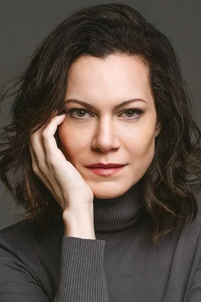 Zezita Matos