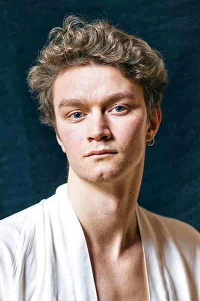 Joely Mbundu