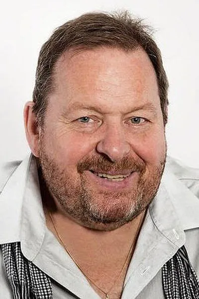Peer Augustinski
