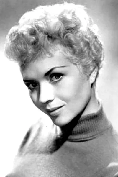Marianne Stone