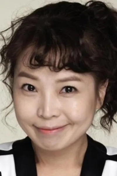Lee Si-yeon