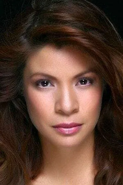 Bituin Escalante