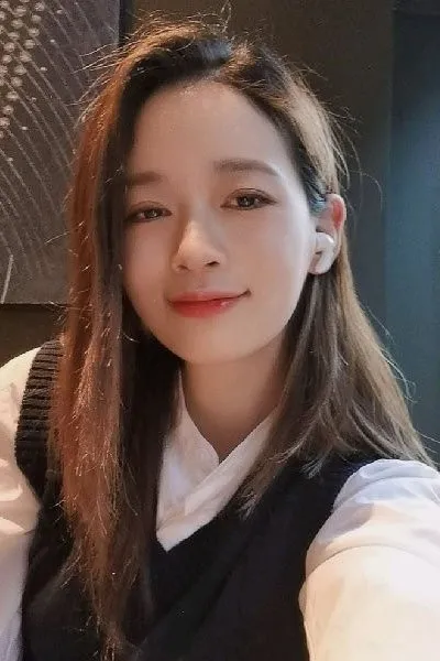 Zhuoting Li