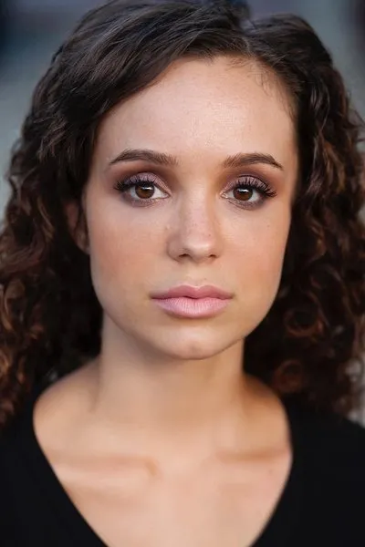 Elle Alexander