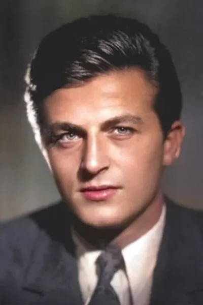 Müsfik Kenter